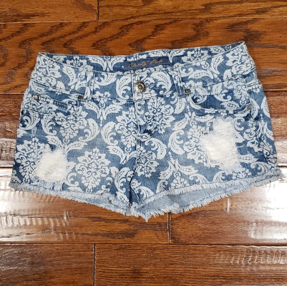 CELEBRITY PINK Denim Shorts - Size 3